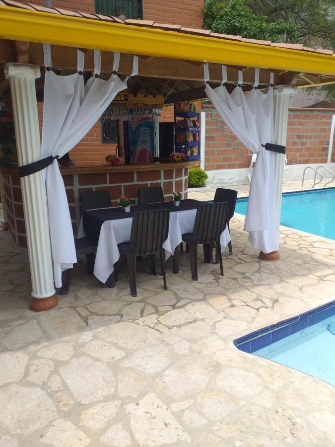 Hotel Boutique Los Gentiles سانتا في دي أنتيوكيا المظهر الخارجي الصورة