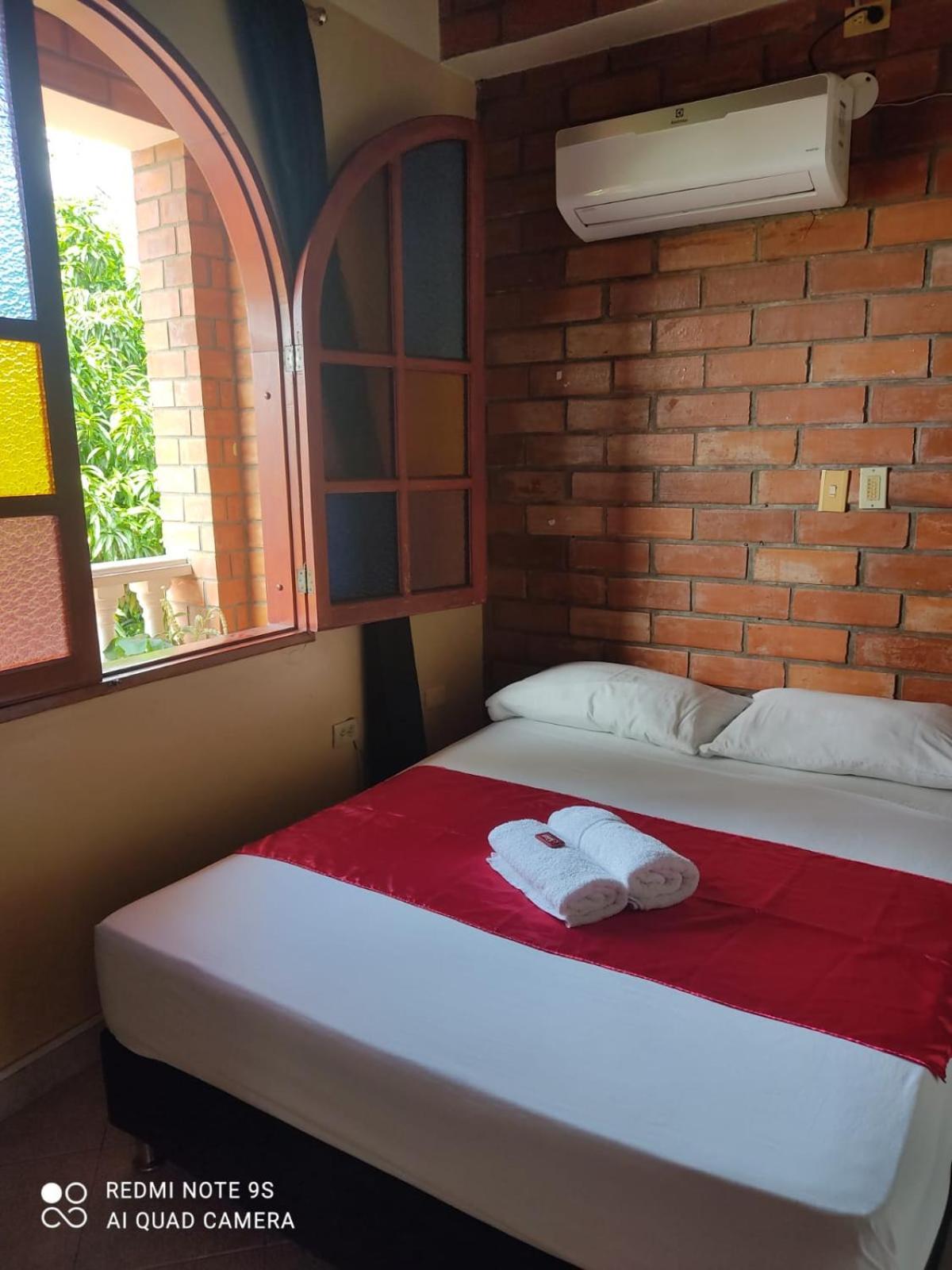 Hotel Boutique Los Gentiles سانتا في دي أنتيوكيا الغرفة الصورة